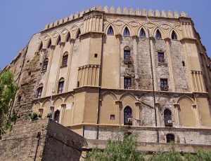Palazzo Normanni , ufficio parlamentare siciliano